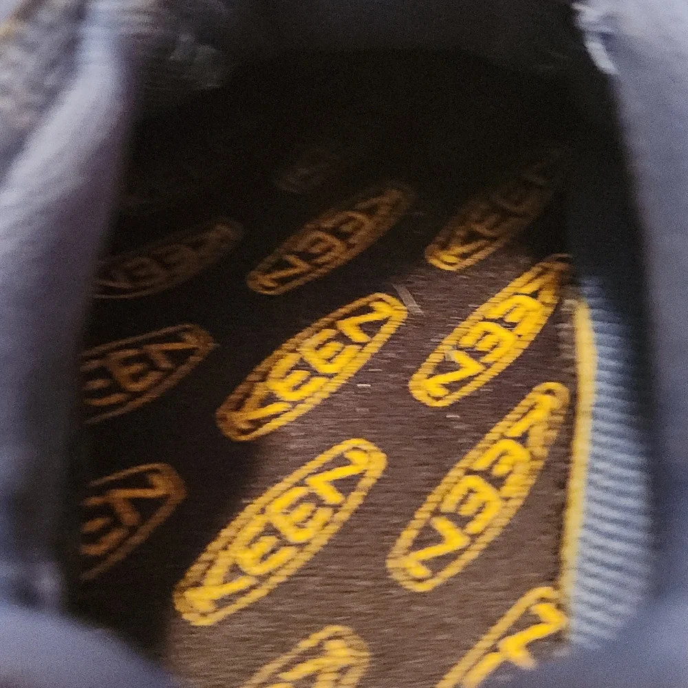 Keen Toddler Blue and Rainbow Sandals Size 7 - Picture 8 of 10